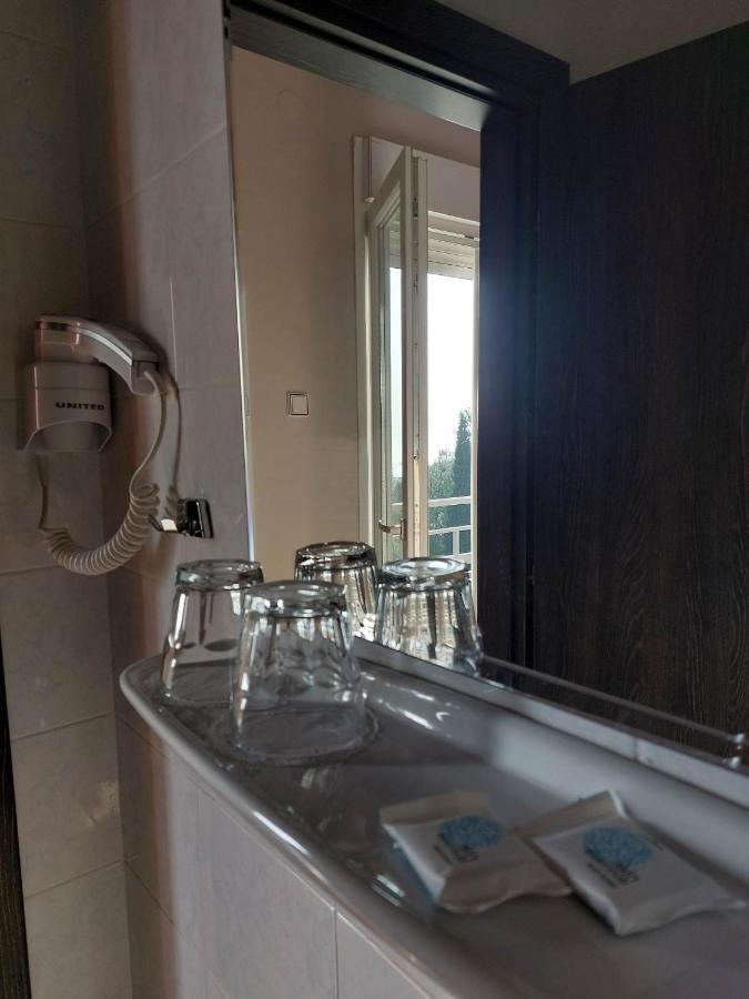 Hotel Oceanis à Thessalonique Extérieur photo