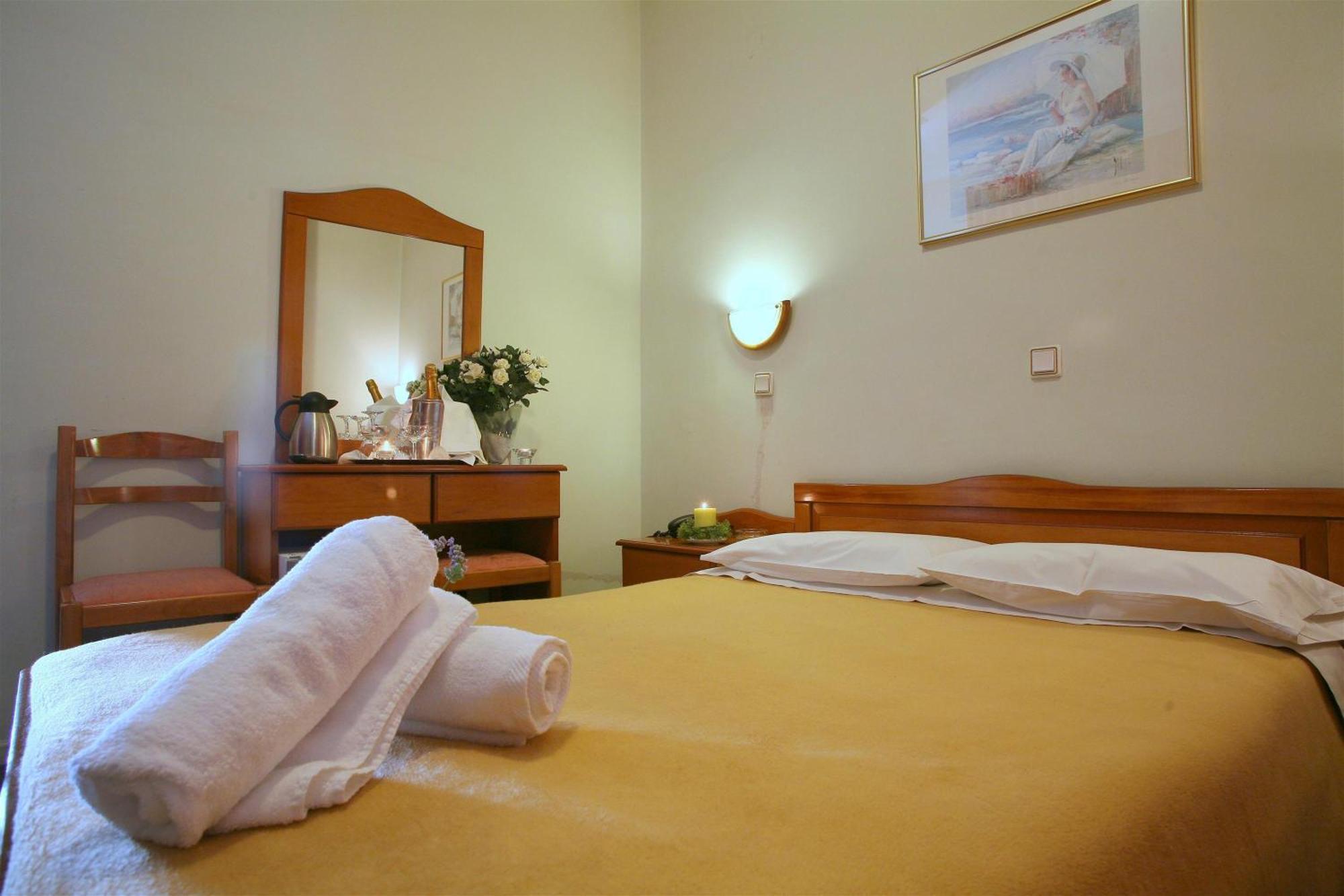 Hotel Oceanis à Thessalonique Extérieur photo