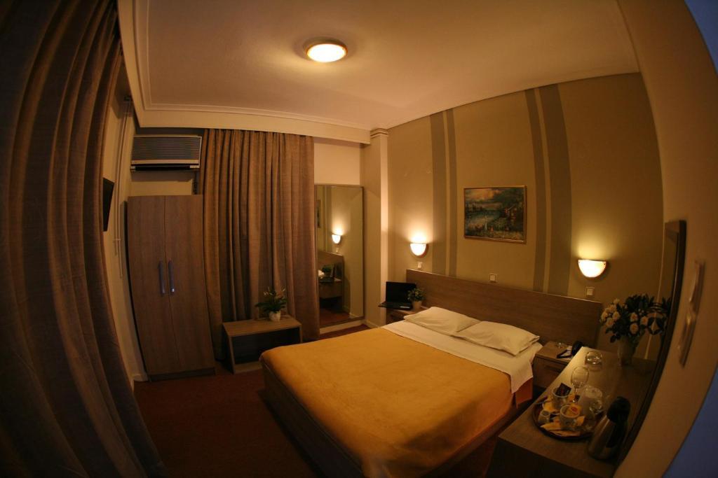 Hotel Oceanis à Thessalonique Extérieur photo